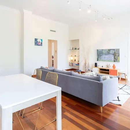 Appartamento #27 Urban Ac 2 Bedrooms 10mins Walk Sea&old Town *