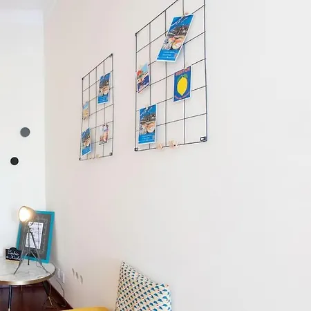 Appartamento #27 Urban Ac 2 Bedrooms 10mins Walk Sea&old Town Nizza