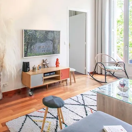 #27 Urban Ac 2 Bedrooms 10mins Walk Sea&old Town Nizza